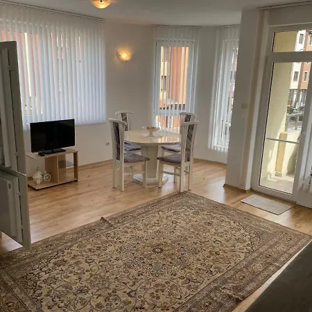 Private Adi Apartment *