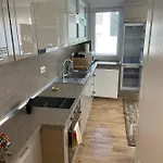 Apartment Private Adi *